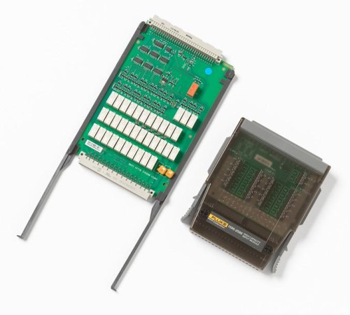 Купить Модуль Fluke 1586-2586-KIT/C для прецизионного температурного сканера Fluke 1586A-Super-DAQ