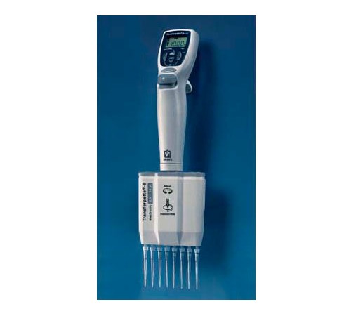 Купить BRAND 705423 Пипет-дозатор Transferpette Electronic 8-канальный, 5-100 мкл, DE-M обозначения, разъем USA/Japan 110V/50-60Hz